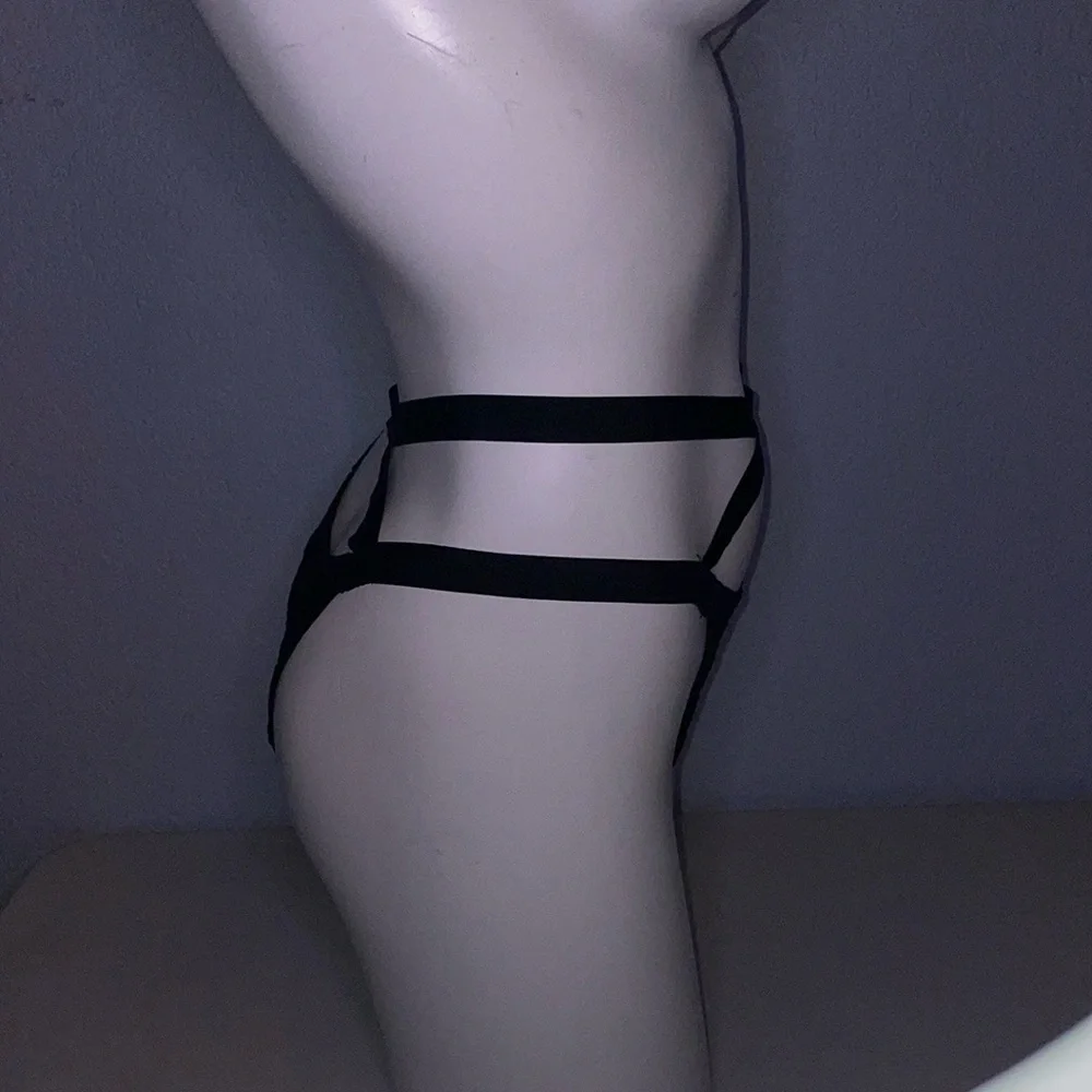New with Tags Victoria’s Secret Panties VS Signature Print Panty Black Brazilian